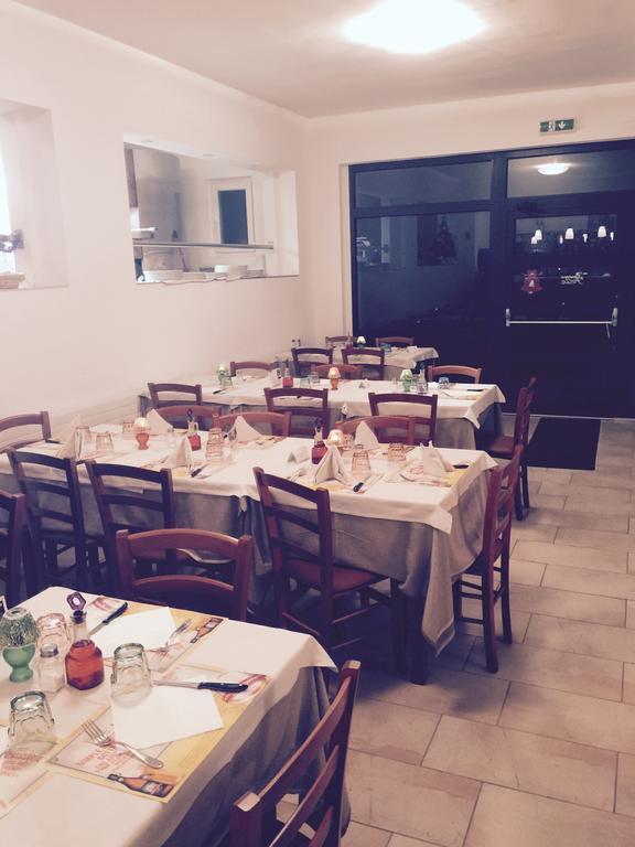 Guest house Ristorante La Voce Del Mare *
